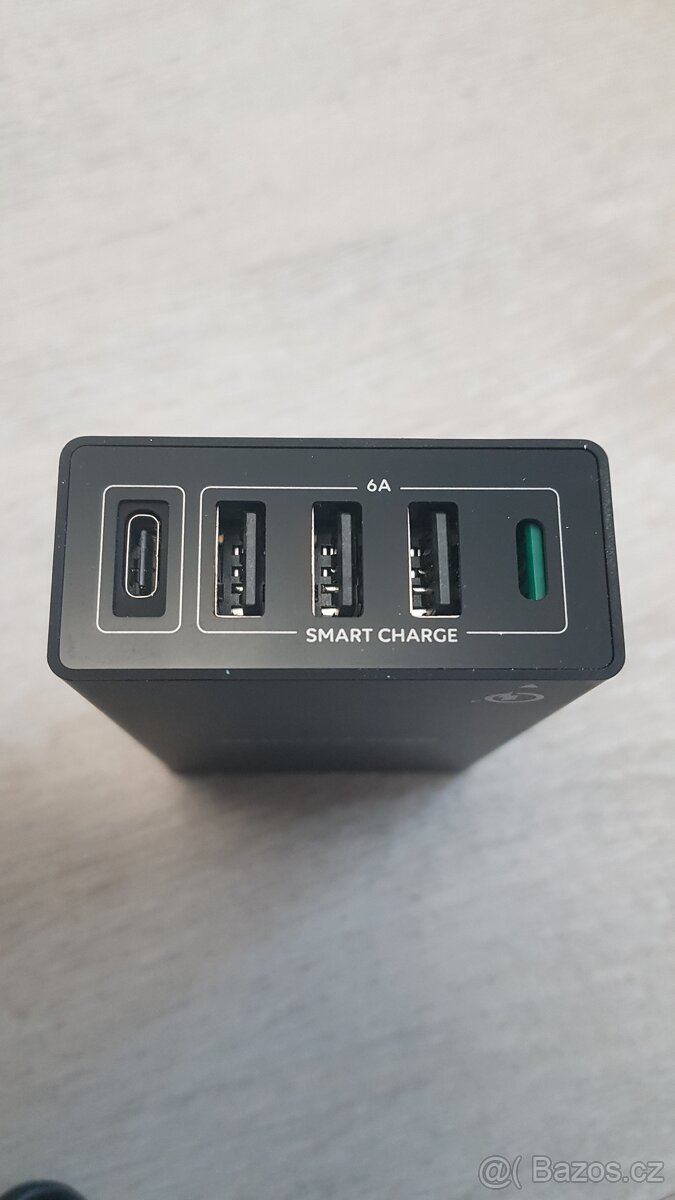 Adaptér zn.AlzaPower M100 Multi Charge Power Delivery