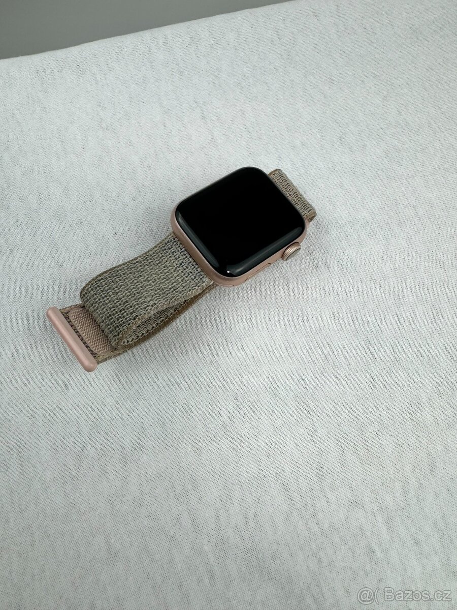 Apple Watch 4, 40mm