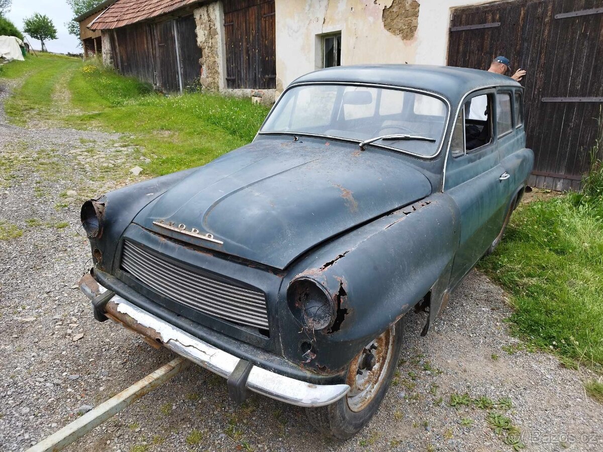 Škoda 1201STW + Škoda Oktávia Kombi