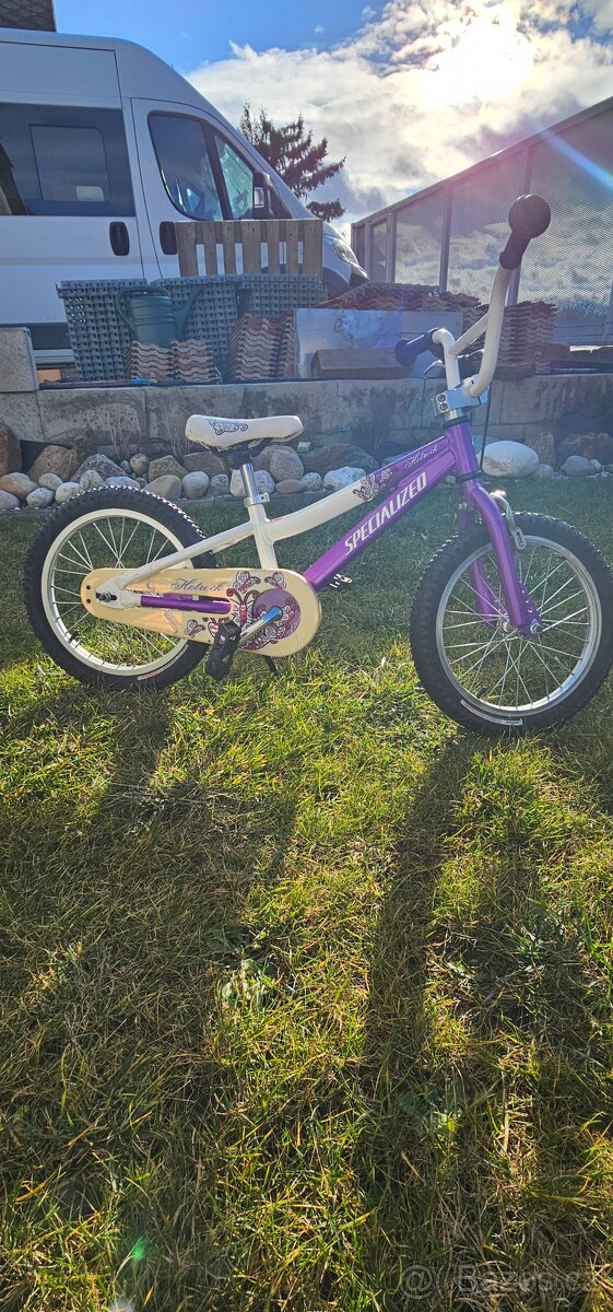 dětské dívčí kolo Specialized Hotrock 16