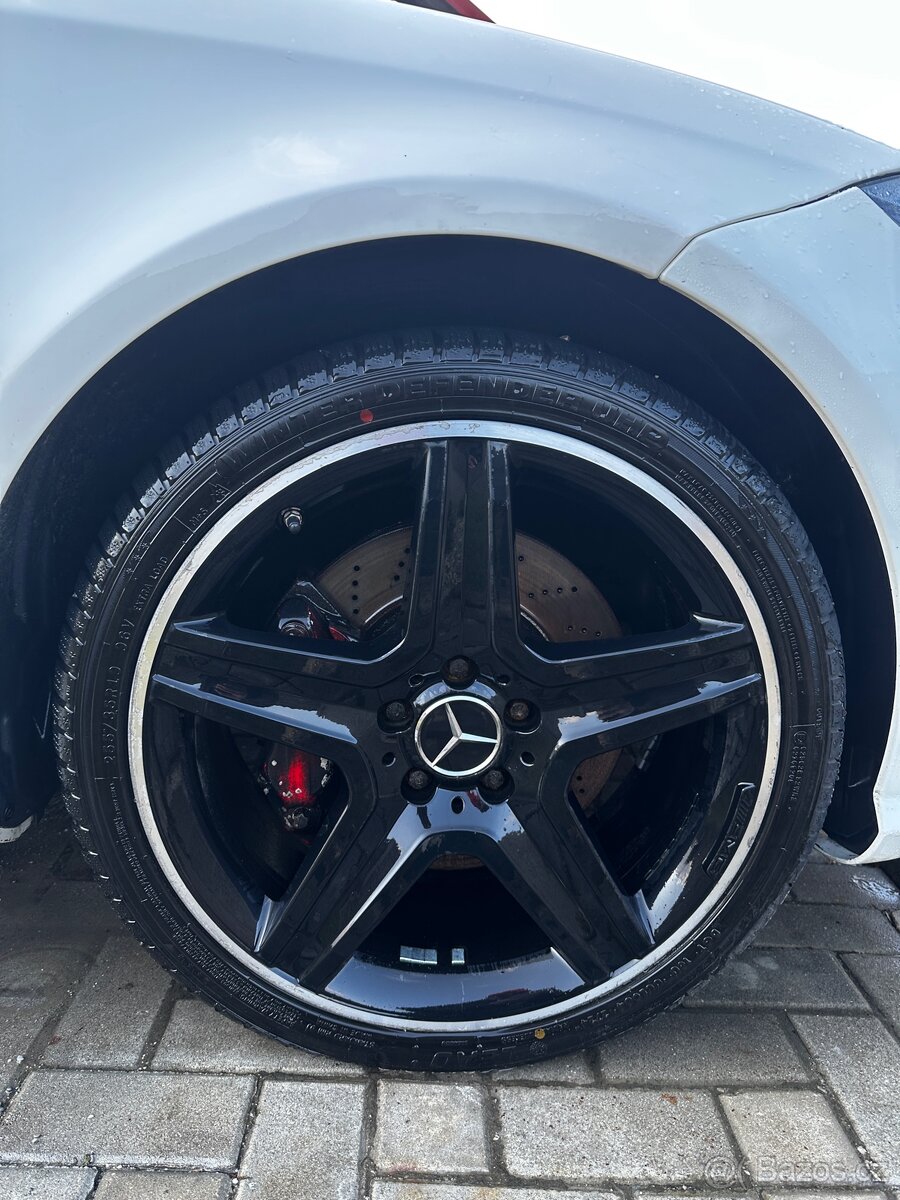 Alu kola Mercedes 5x112 r19 AMG GLA X156