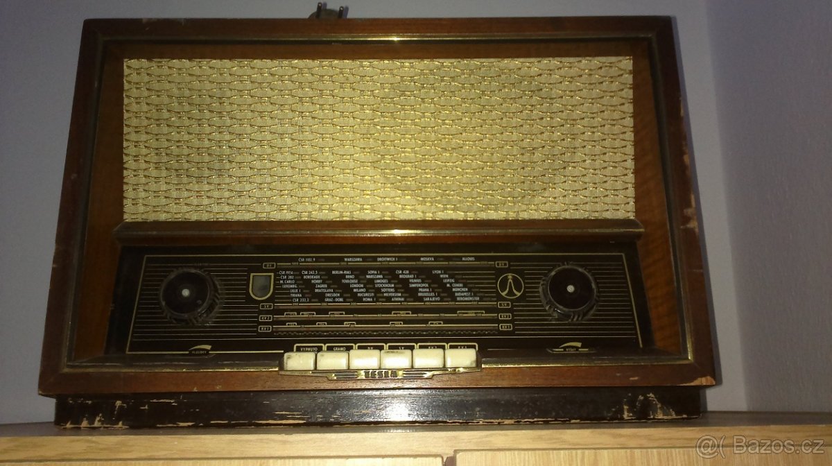 Radio TESLA zn. Rondo - starožitnost