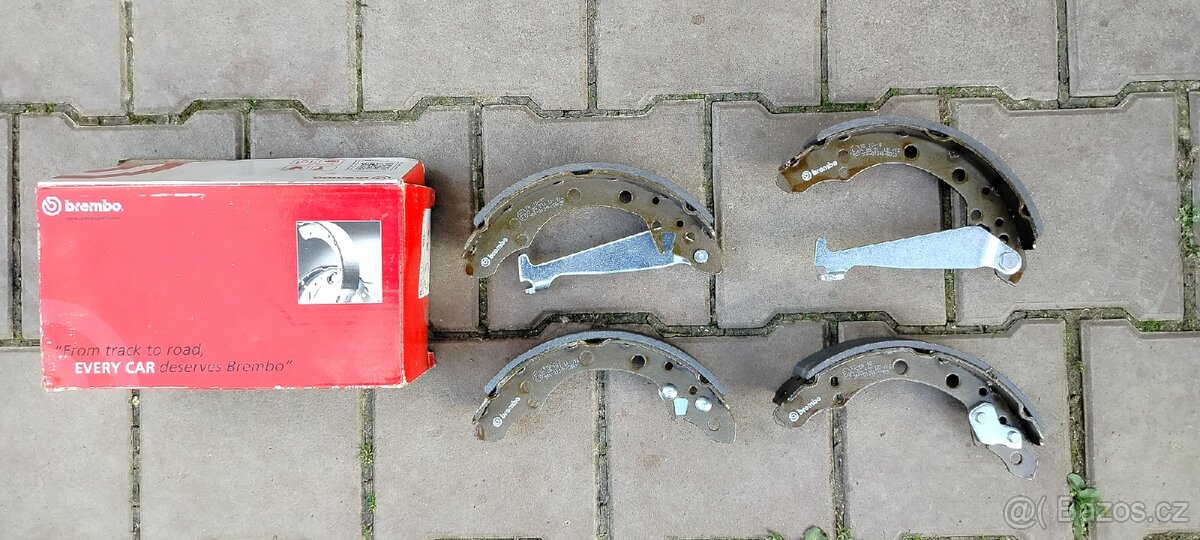 Zadní bzdové pakny BREMBO - Škoda Octavia, Fabia, Felicia