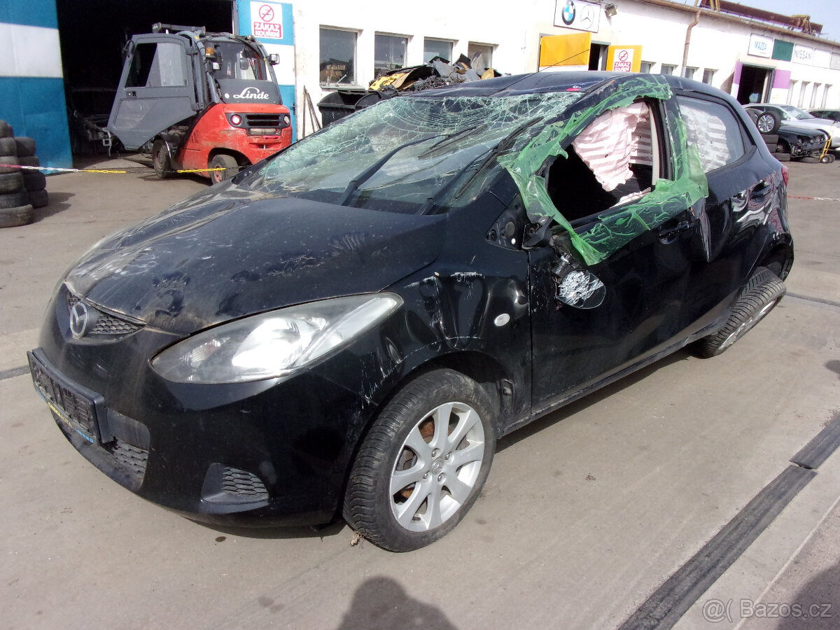 Mazda 2 DE