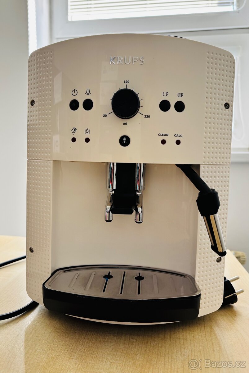 Automatický kávovar Krups EA8105
