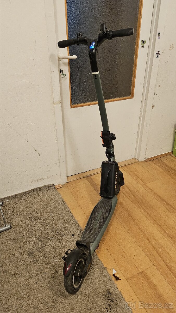 VSETT Mini 36V. 7,8Ah, 350W Army green
