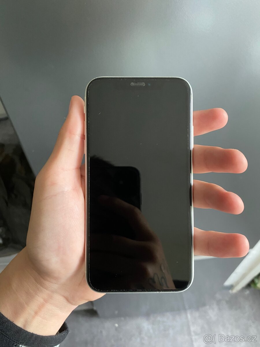 Prodám iPhone XR