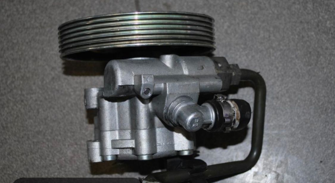 Bmw Servopumpa - servocerpadlo 525i 530i