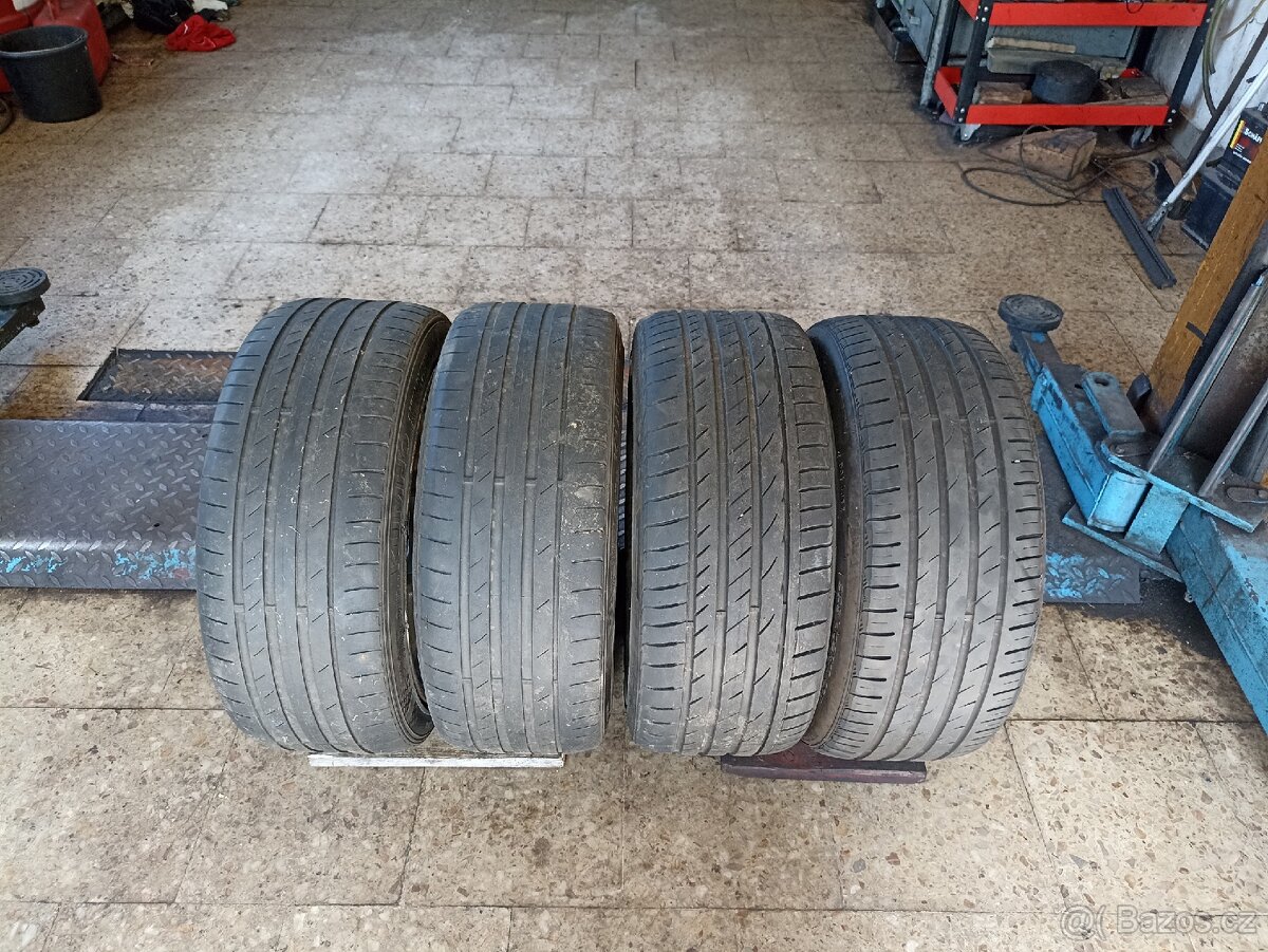 4 ks letní pneu 225/40zr18