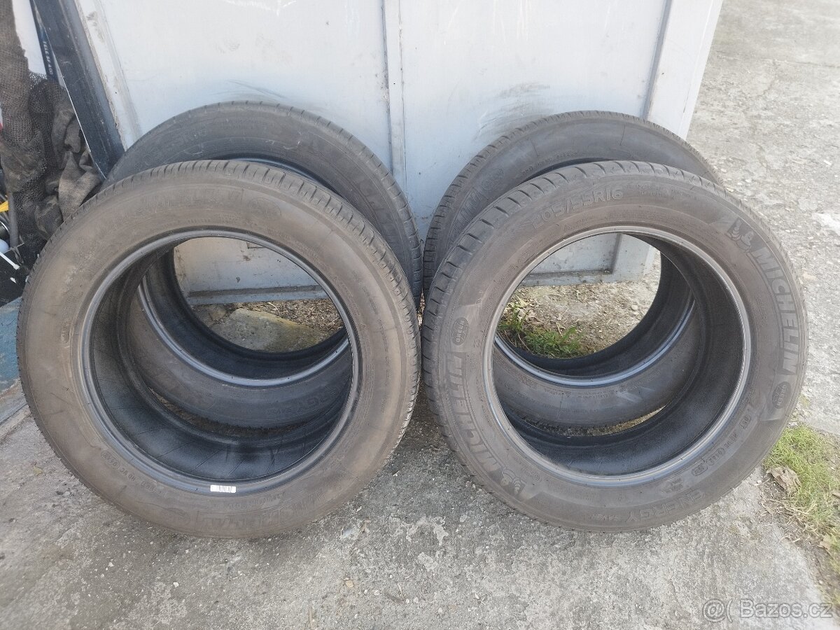 Nabízím sadu letních pneu Michelin 205/55 R16