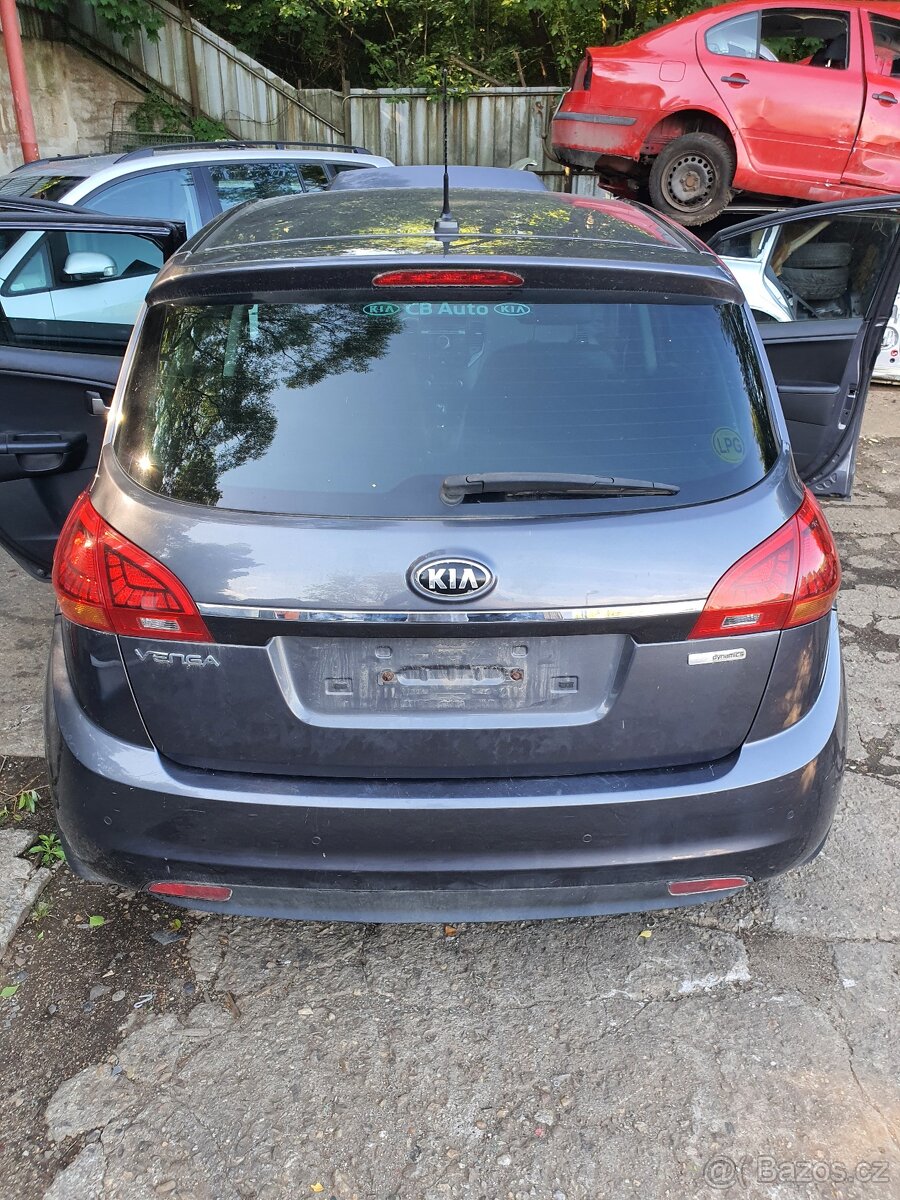 Kia světla