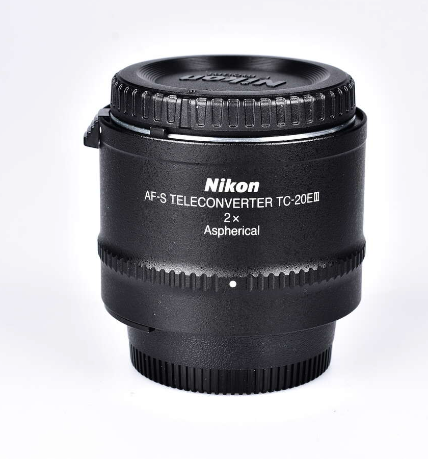 NIKON TC-20 E III Telekonvertor