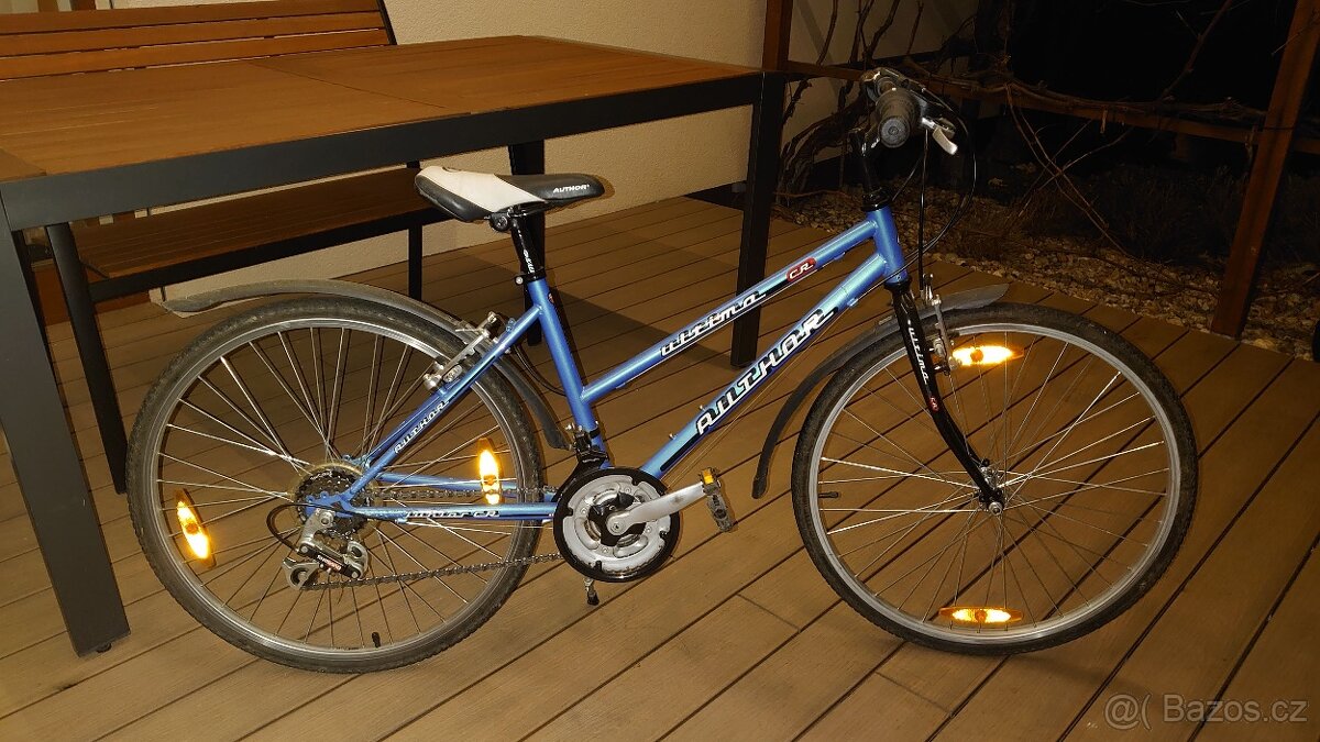 Author Ultima 24"