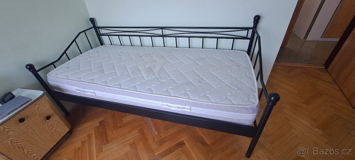 Prodám postel