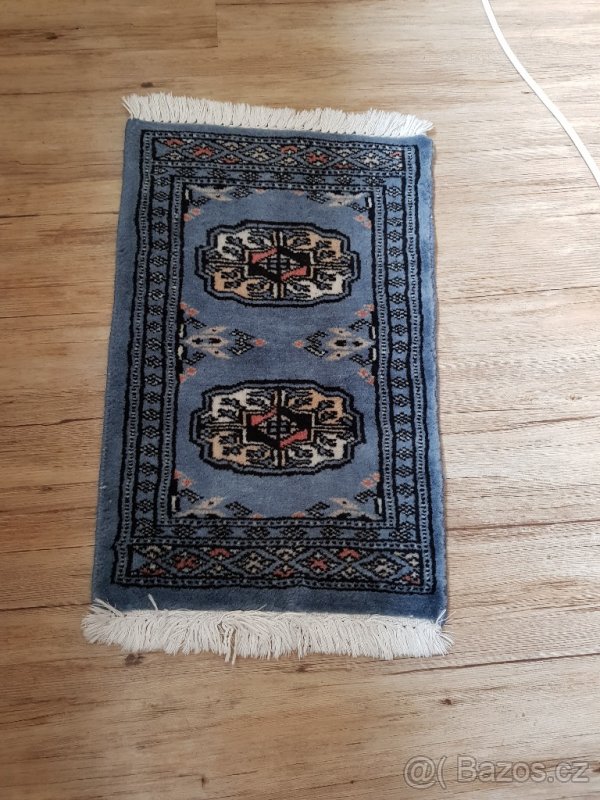 kobereček 48cm x 32cm