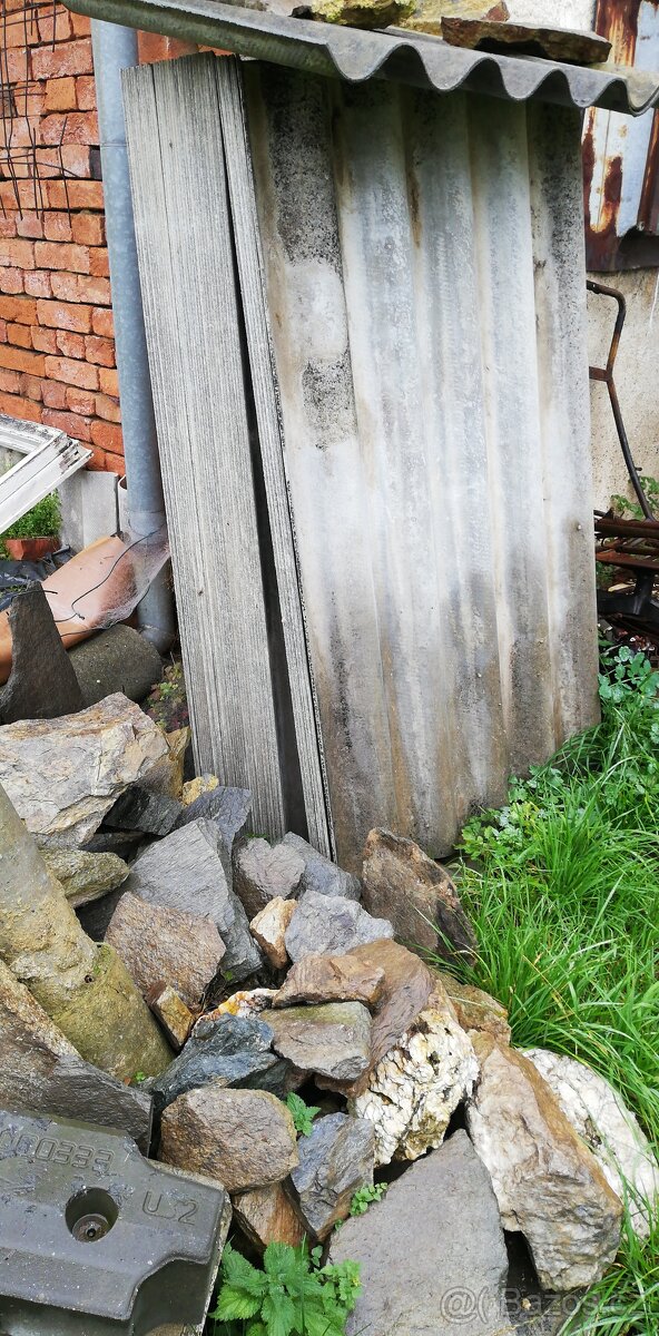 ETERNIT VLNOVKY ze střechy DOHODOU, také odvezu
