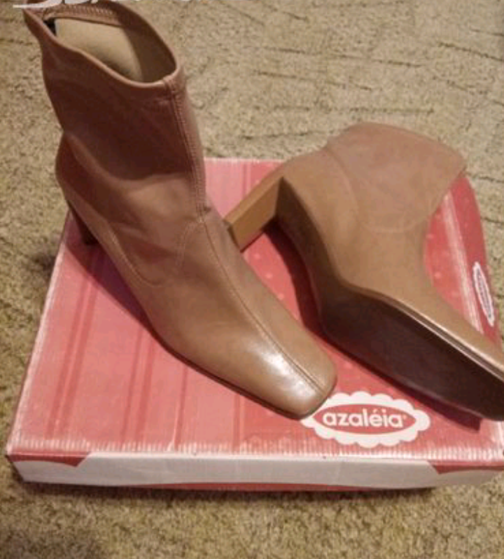 Prodám celoroční kotníčkové kozačky/boty Azaléia, 38