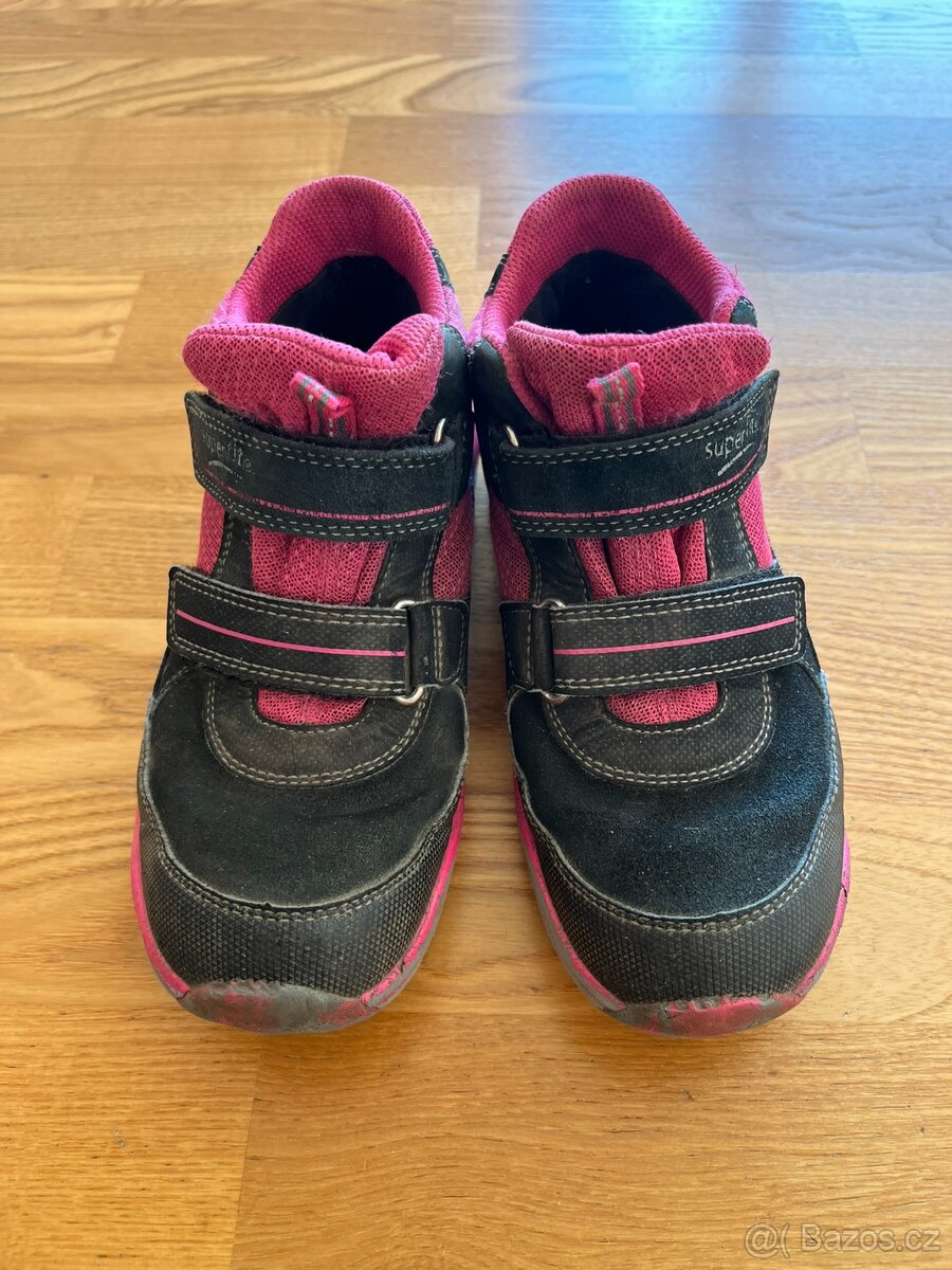 Podzimní/jarní kotníkové boty Superfit s GTX vel.34