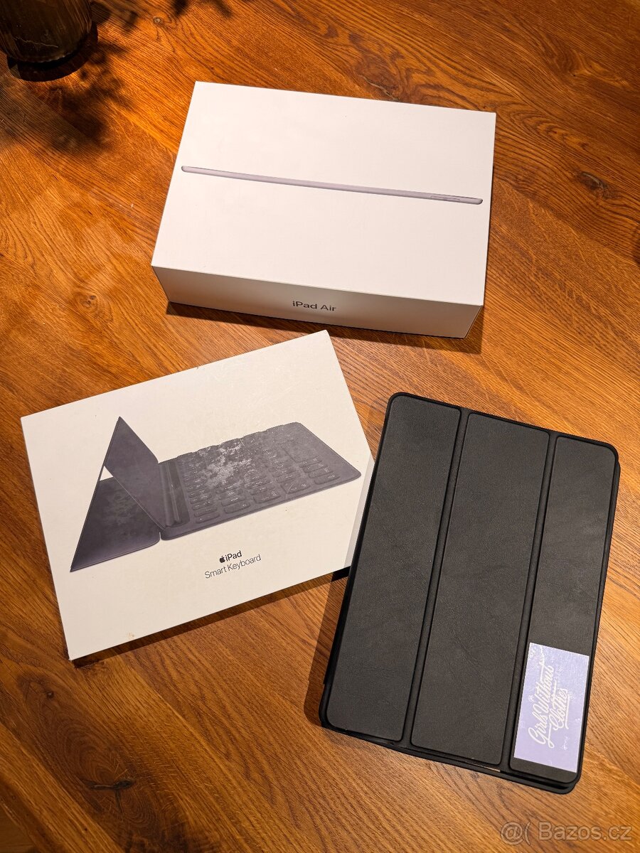 Apple iPad Air 3 Cellular (2019) – prasklý funkční displej