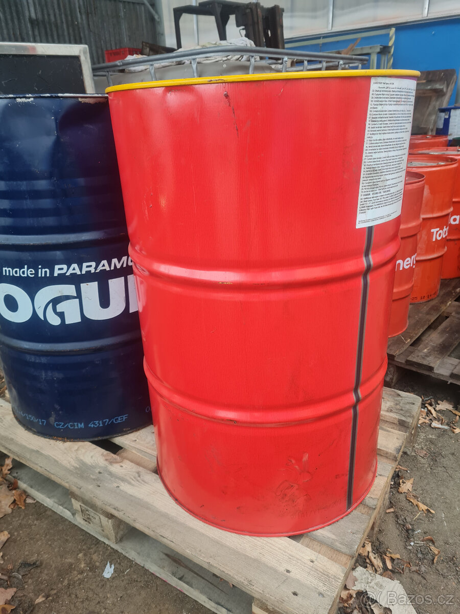 Sud z ocelového plechu 200 l