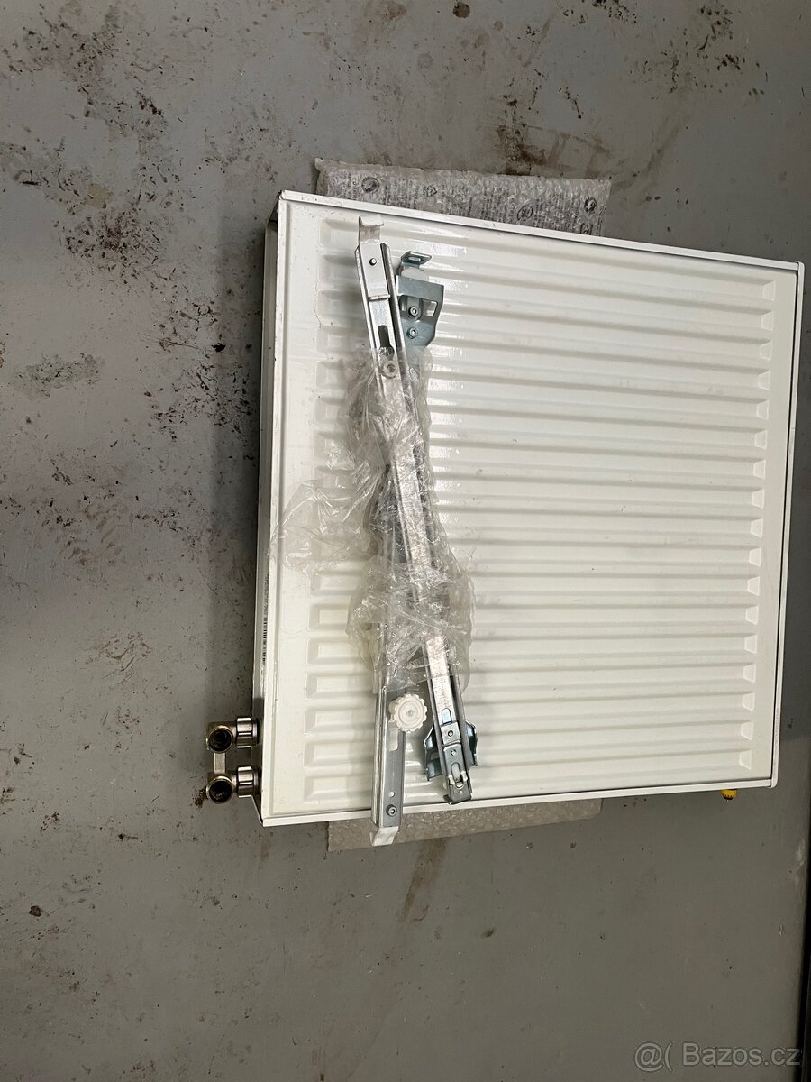 Radiátor 600x600x10 Buderus