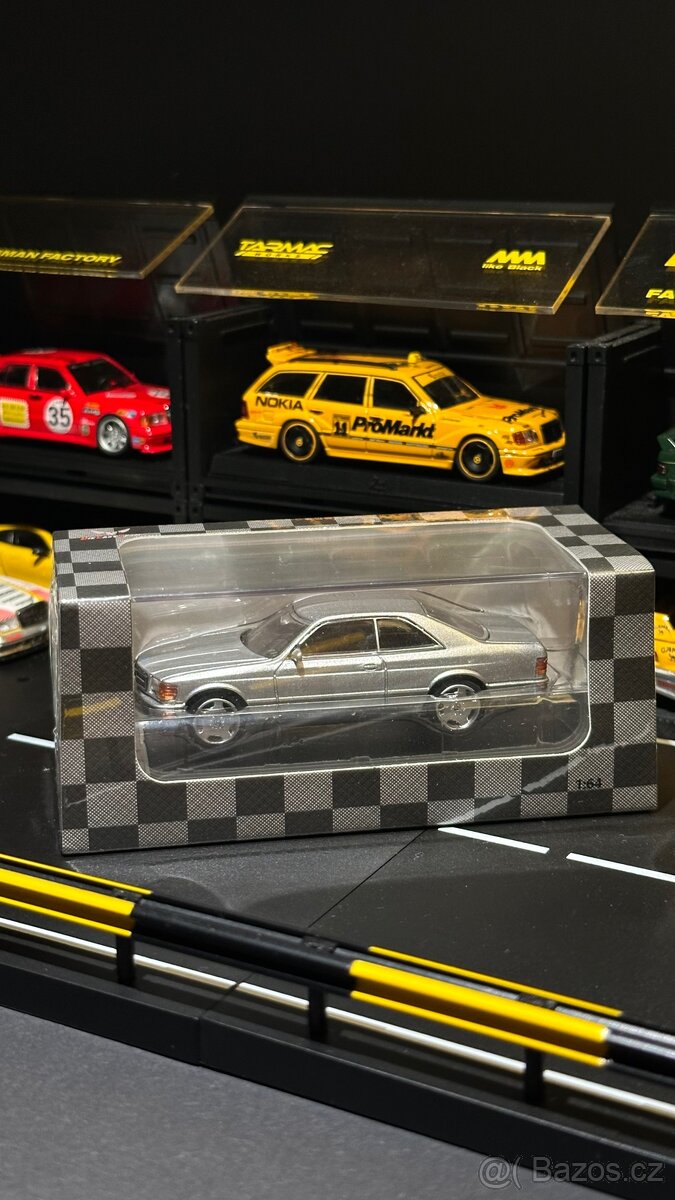 Mercedes benz 1:64 500sec