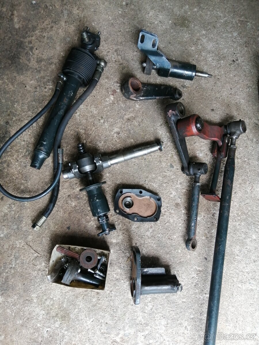 Posilovač řízení Z 7245