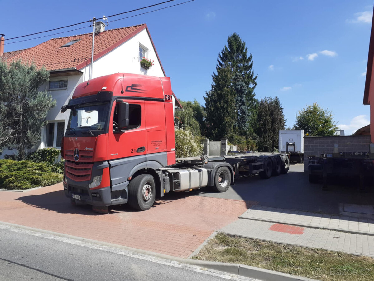 Práce řidiče/ řidičky C+E