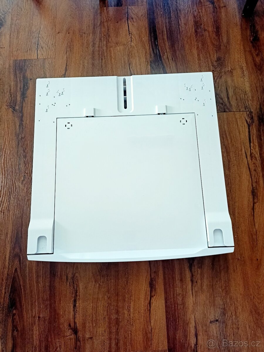 Mezikus pračka - sušička s výsuvem AEG