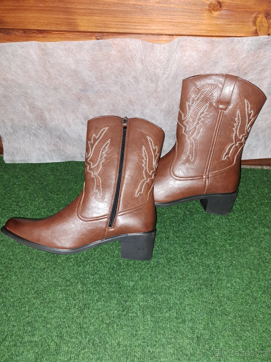 Westernové pánské boty