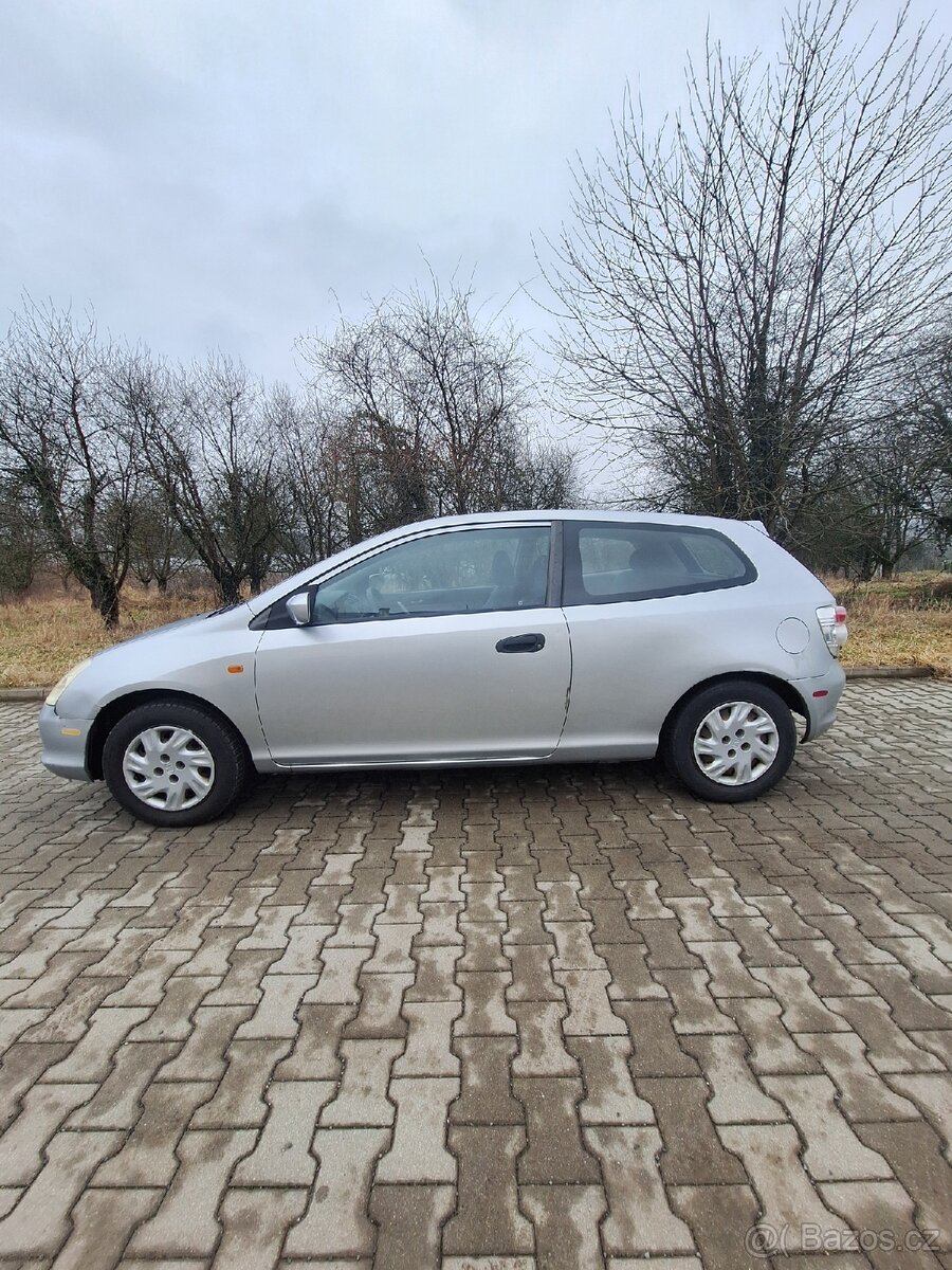 Honda civic 7g
