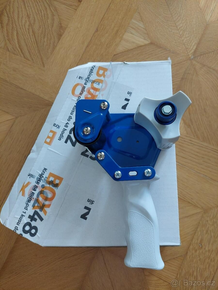 UZAVÍRAČ KARTONŮ - ODVÍJEČ IZOLEPY