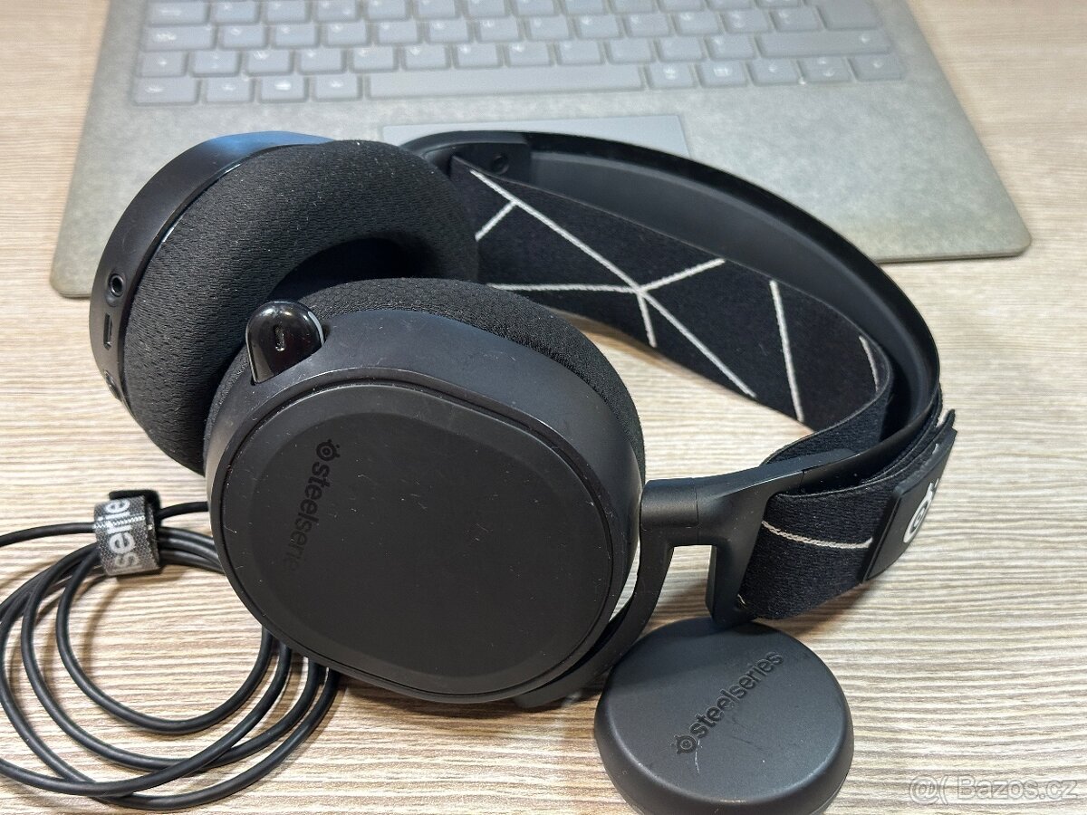 Steelseries Arctis 9 Wireless