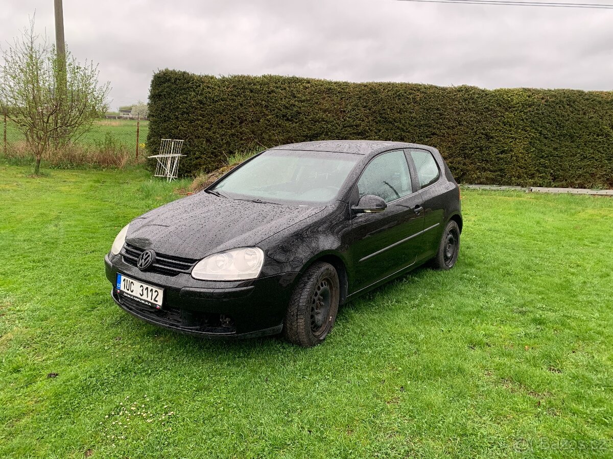 Volkswagen Golf V 2005 1.4