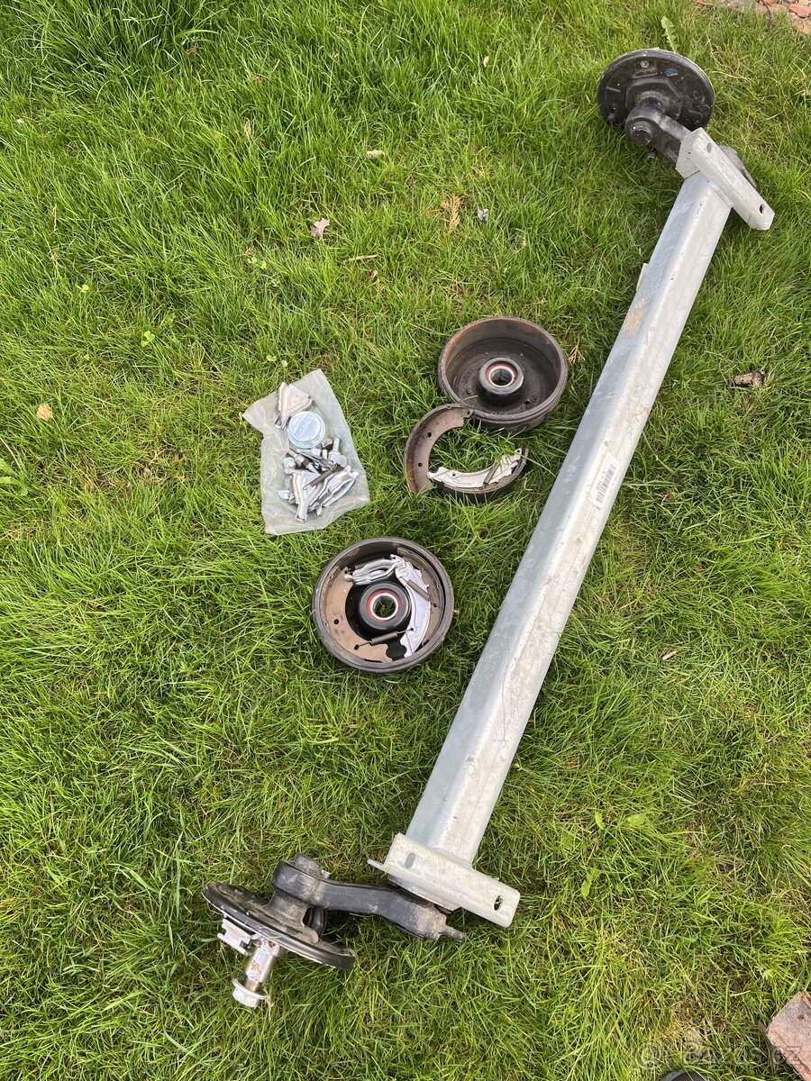 Náprava KNOTT 1350kg