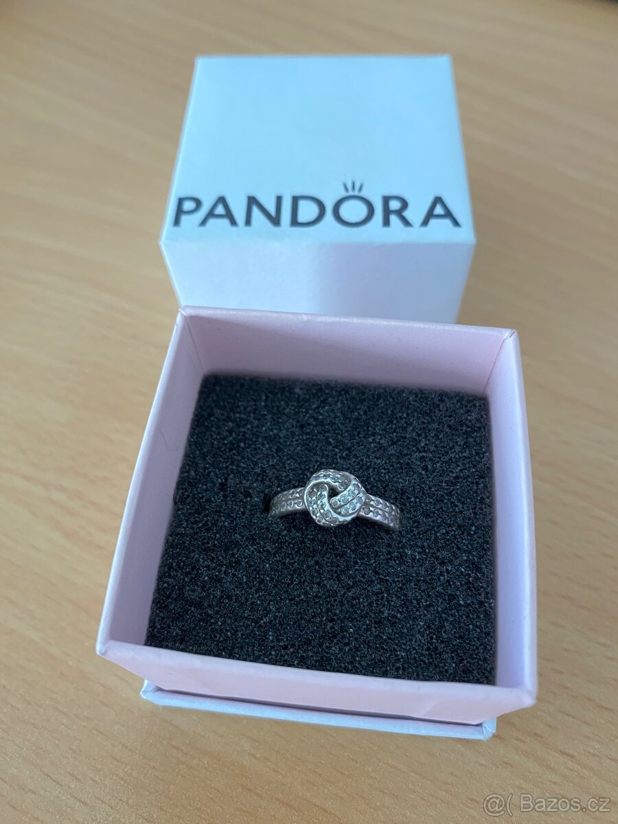 Pandora prsten vel 54