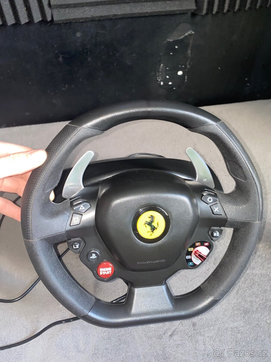 Herní volant THRUSTMASTER