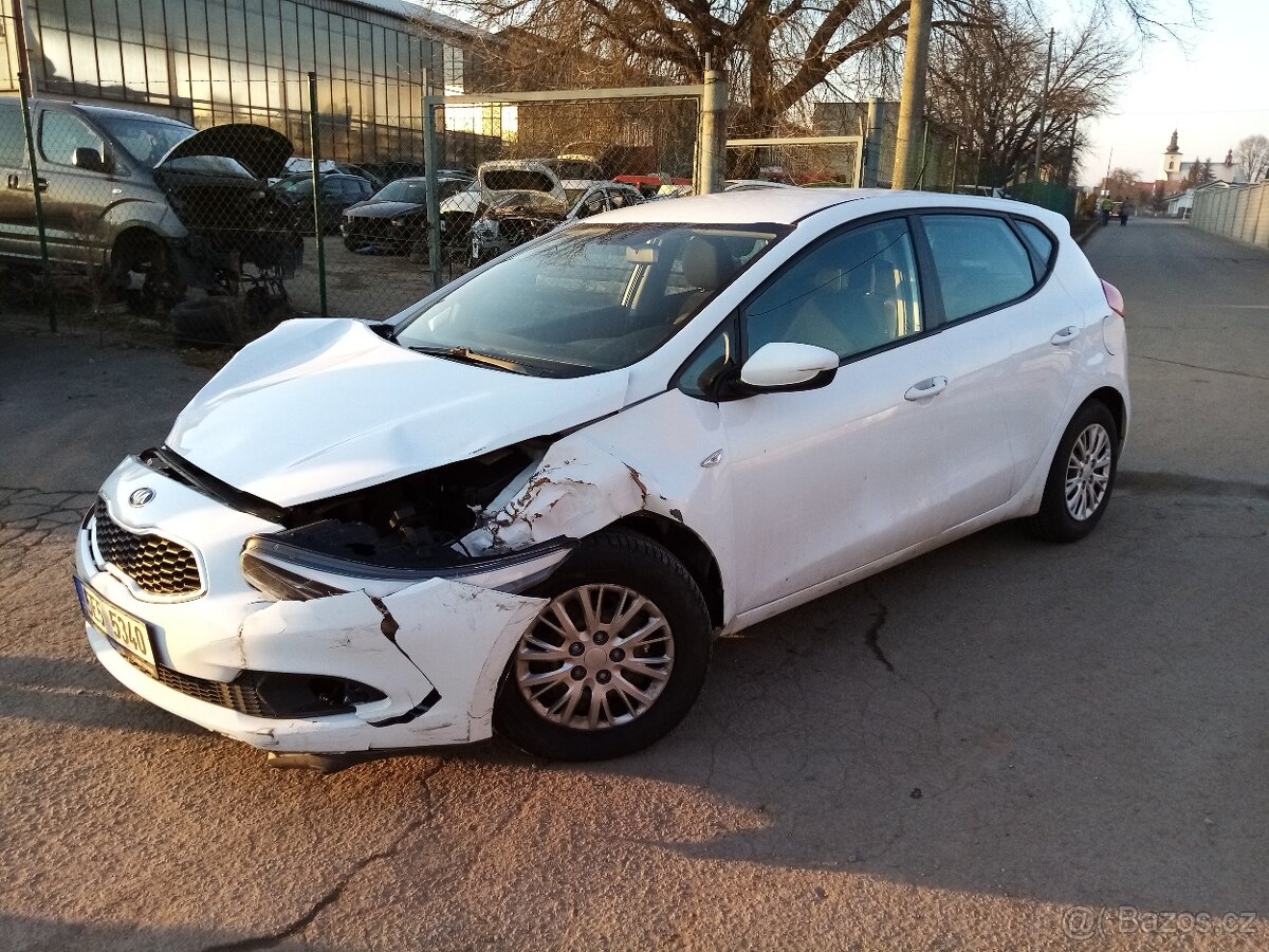Kia Ceed HB r.v.2015 1,4crdi