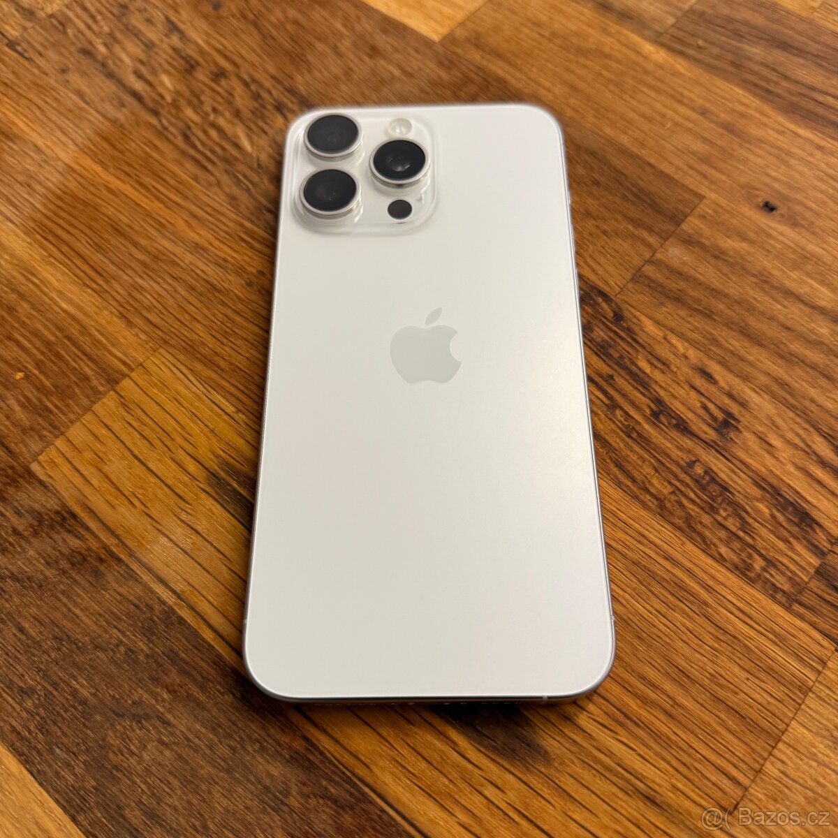 iPhone 15 Pro Max 256GB, pěkný stav, 12 měsíců záruka