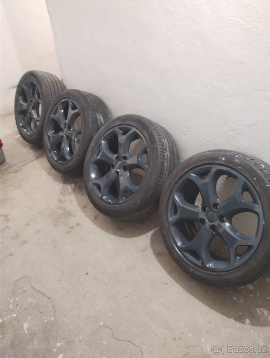Prodám 18 "ALU sadu org.FORD.