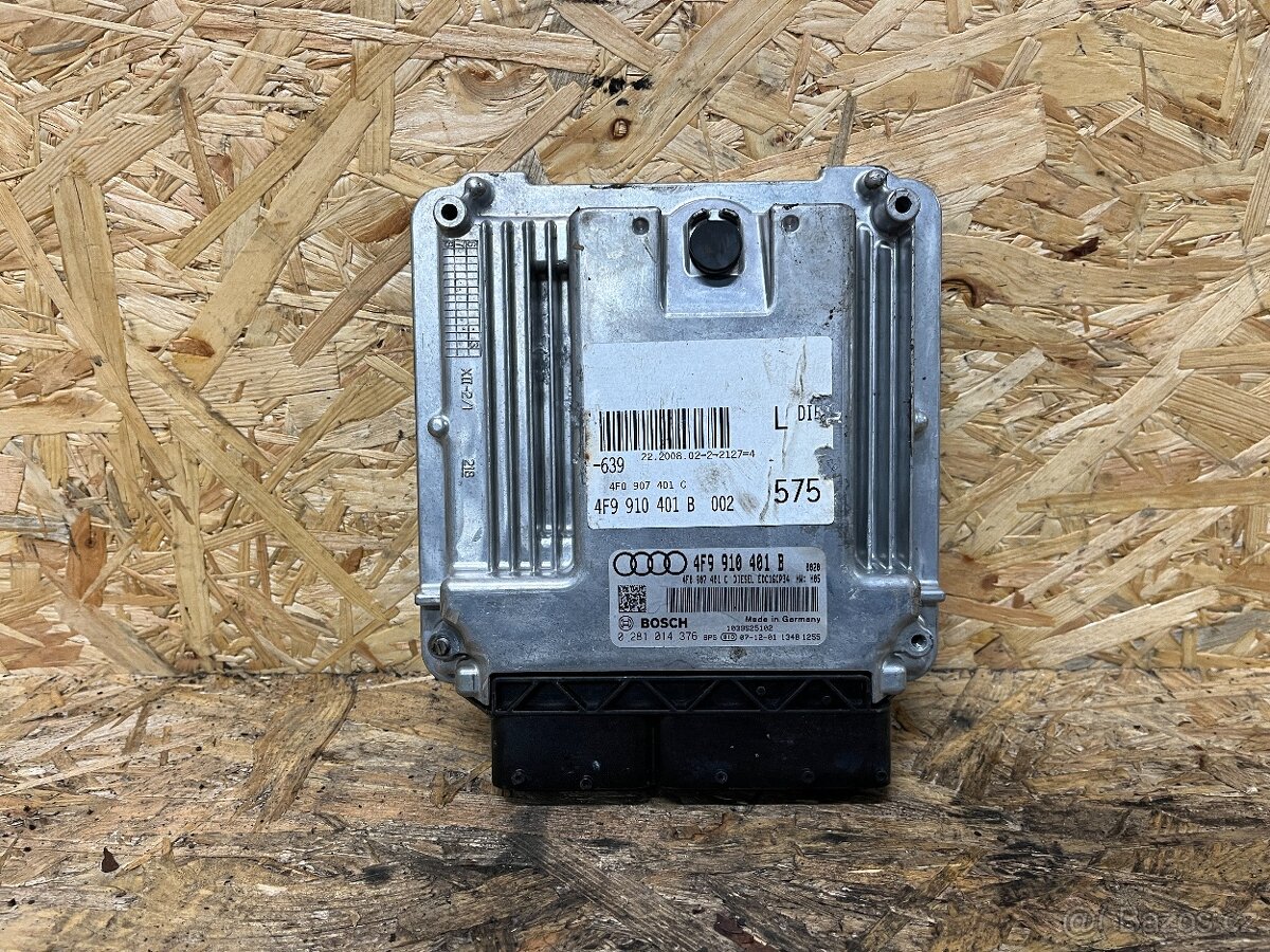 ŘÍDICÍ JEDNOTKA MOTORU 3.0 TDI 171KW 4F9910401B