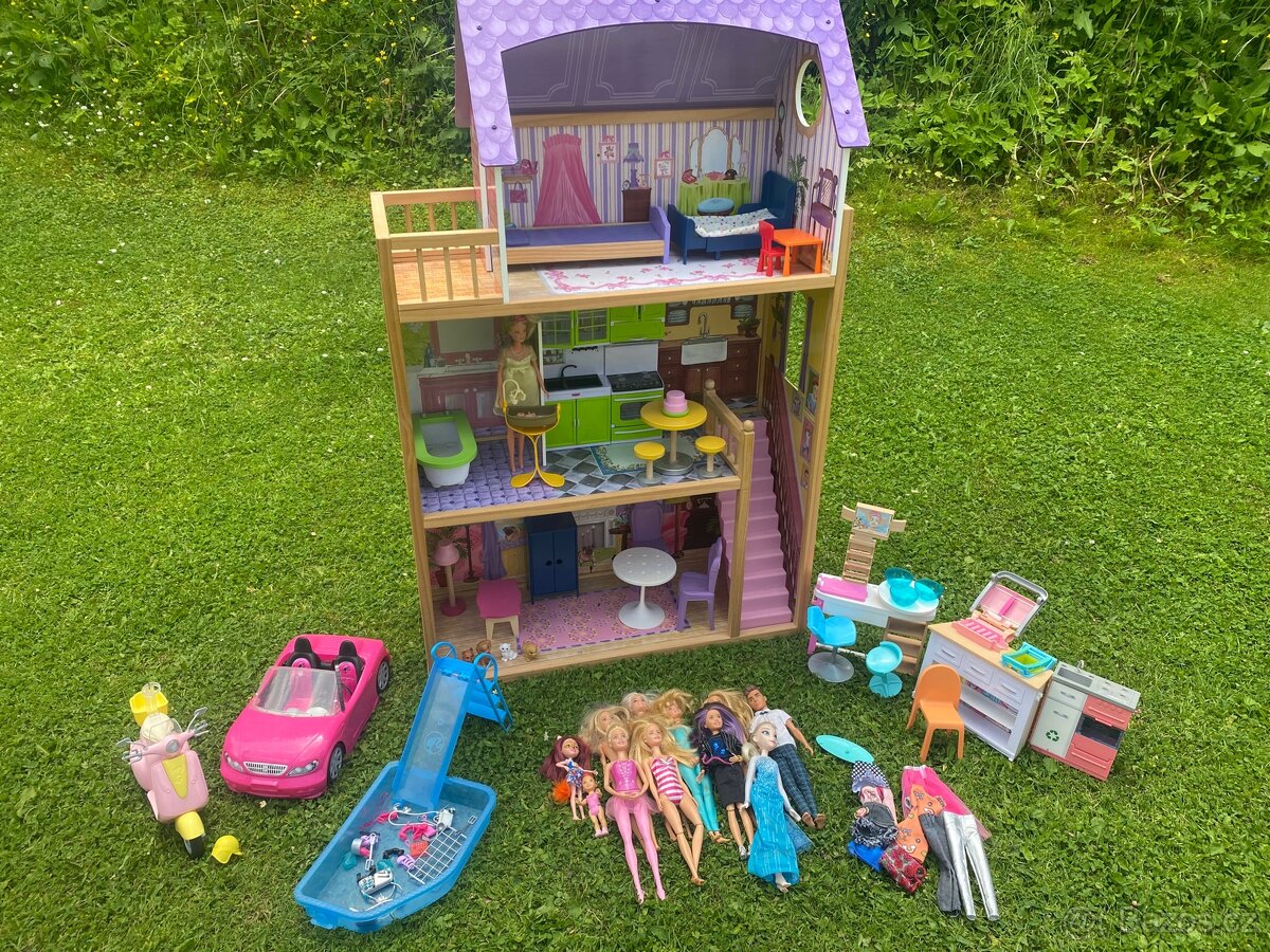 Velký dřevěný domeček pro panenky KidKraft + spousta doplňků