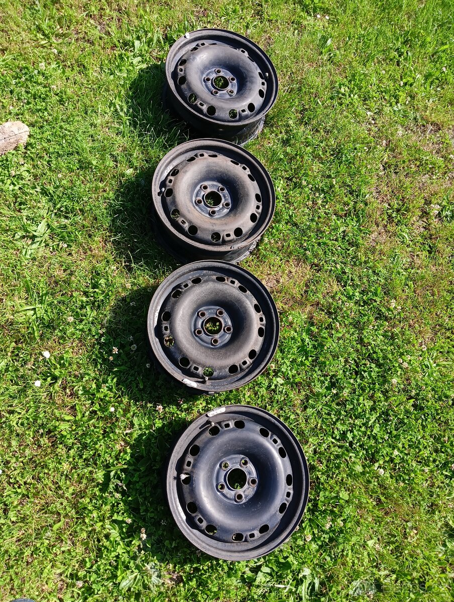 Plechové disky r15