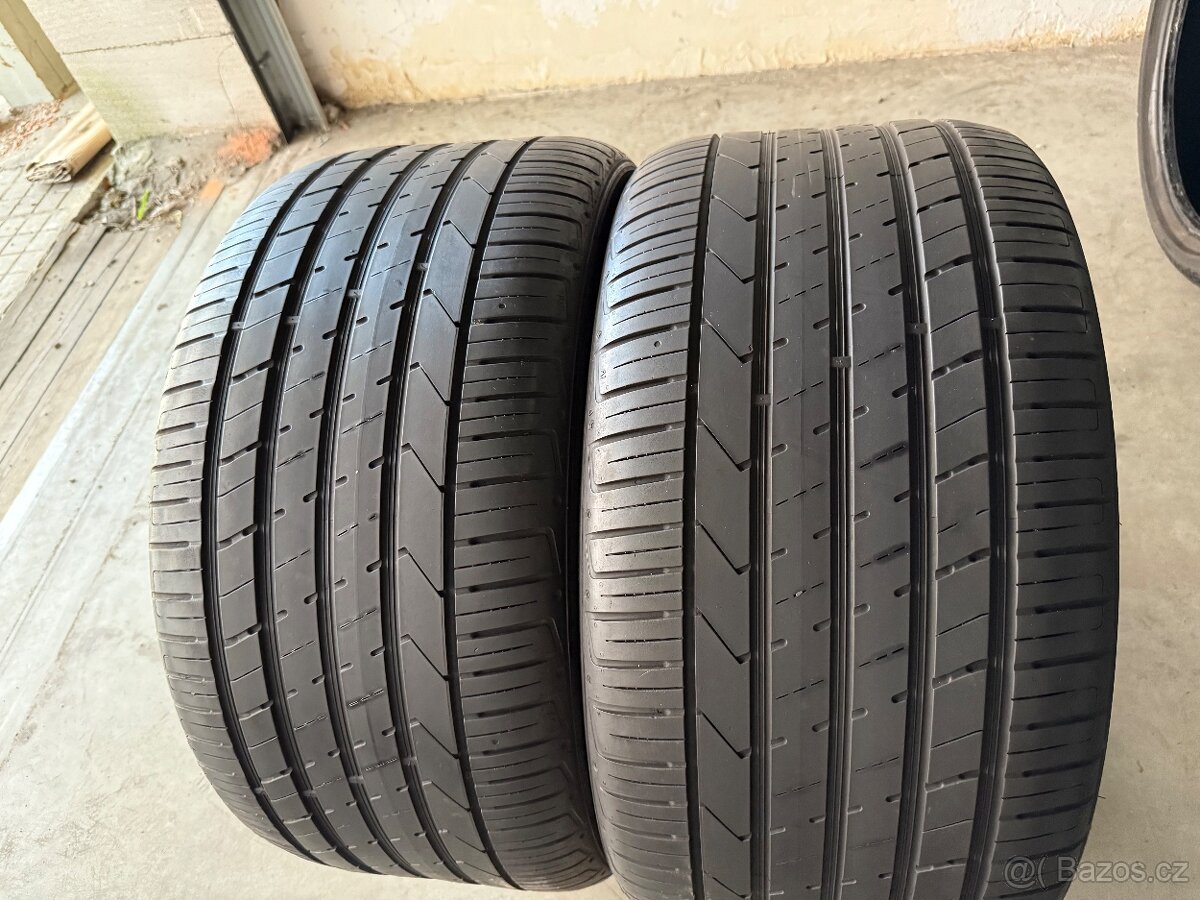 prodám letní pneumatiky 315/35/20 Hankook dva kusy