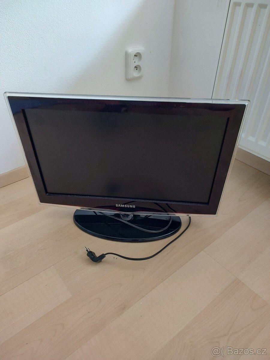 Televize SAMSUNG 19“, model: LE19D450G1W
