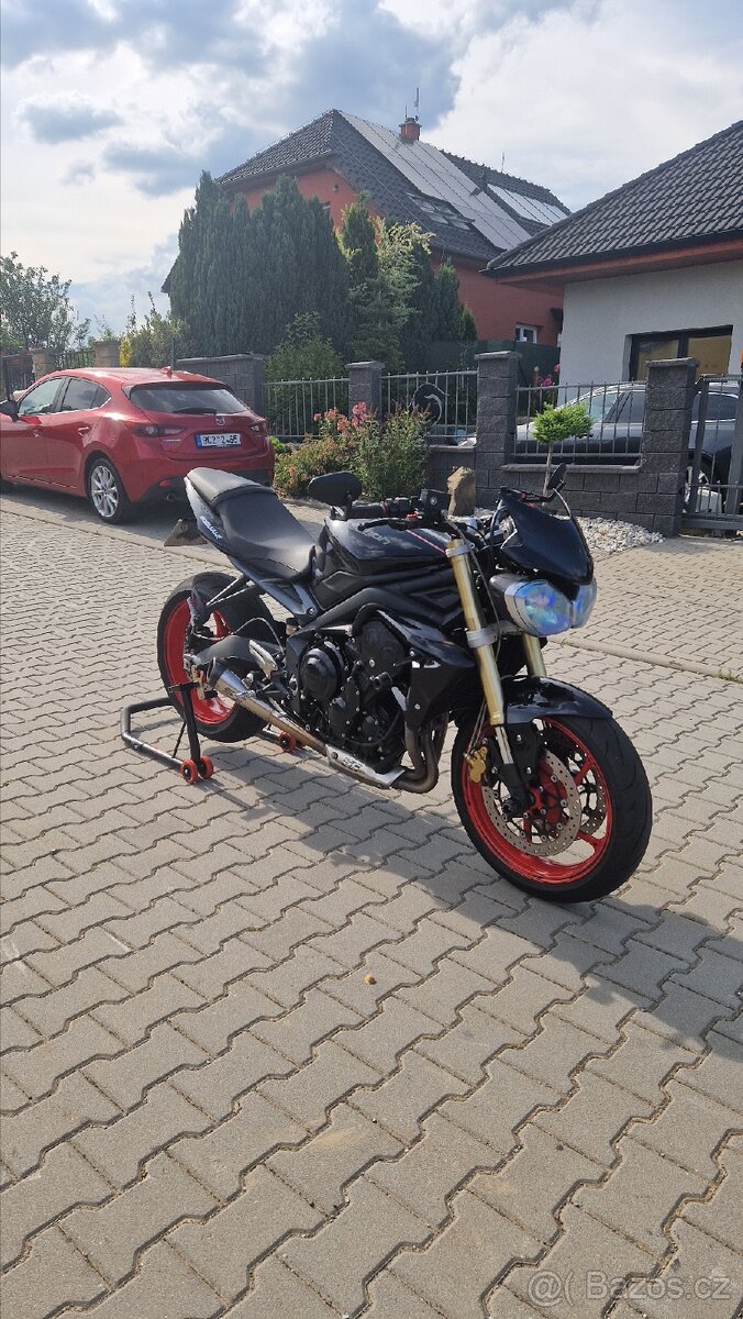 Triumph street triple 675 (25kw v tp)