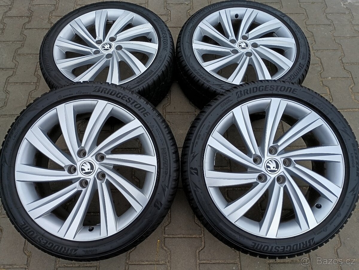 Originál sada disků Škoda Octavia IV RS 5x112 R18 Perseus