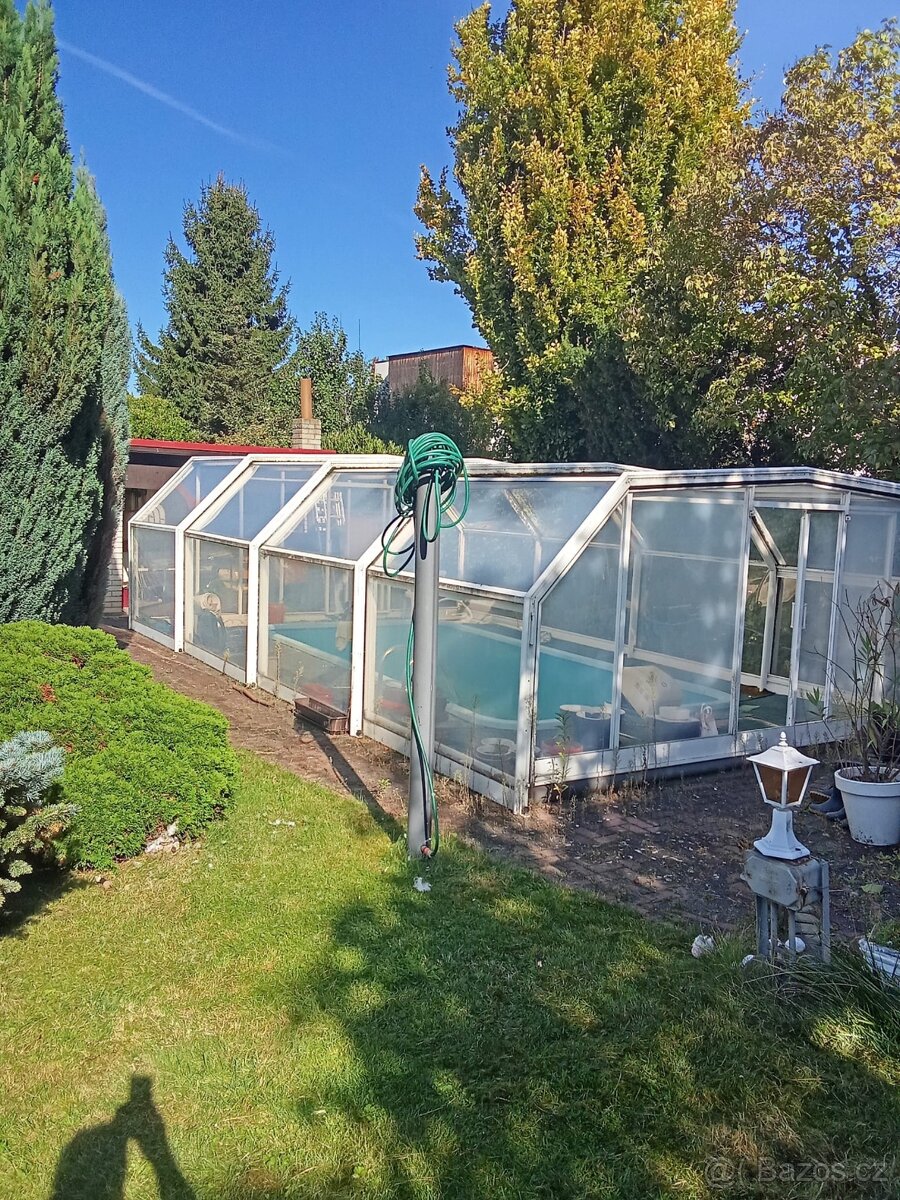 Bazén 6 x 3 m ( skořepina) se zastřešením