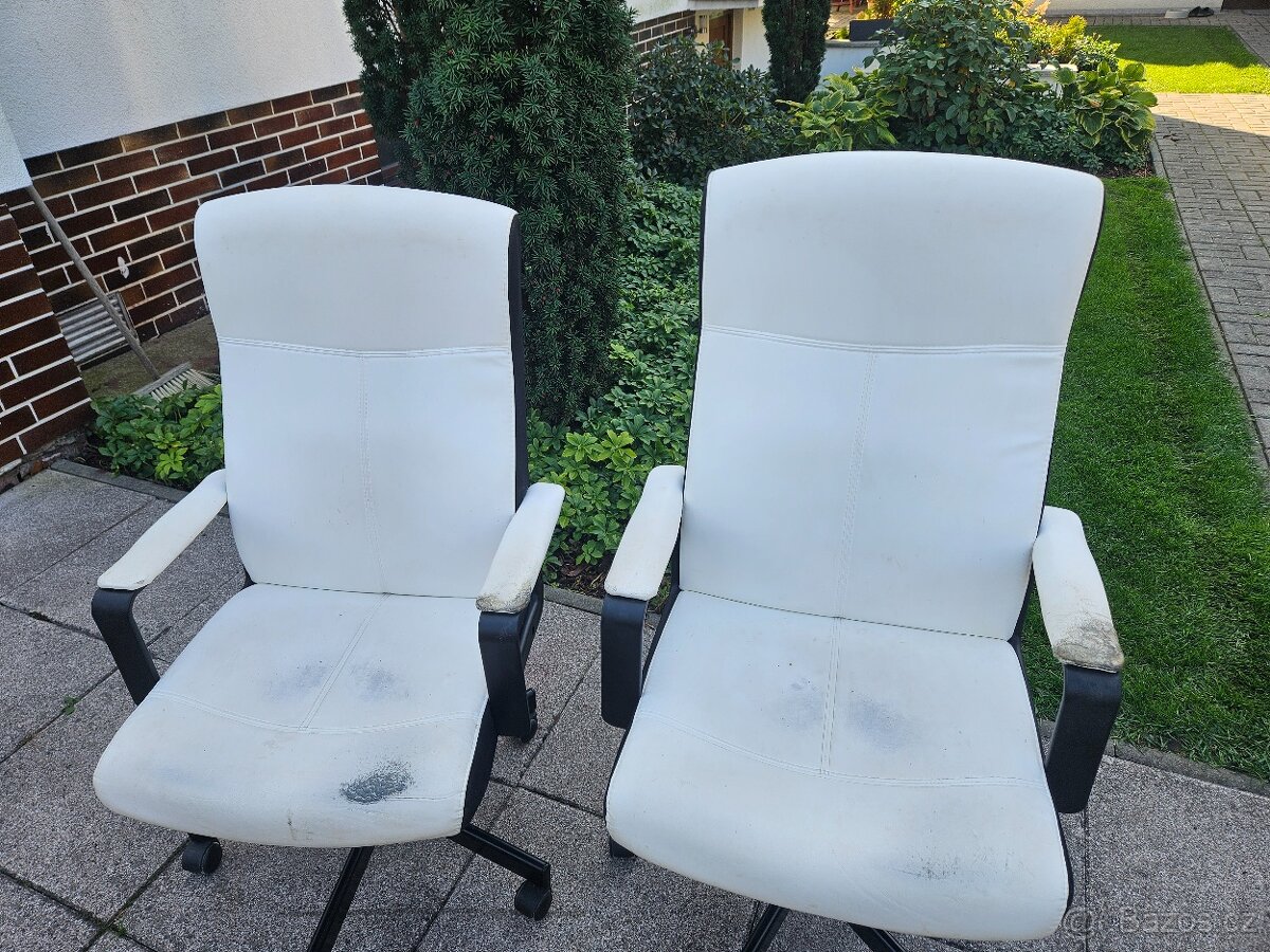 Kancelářské židle