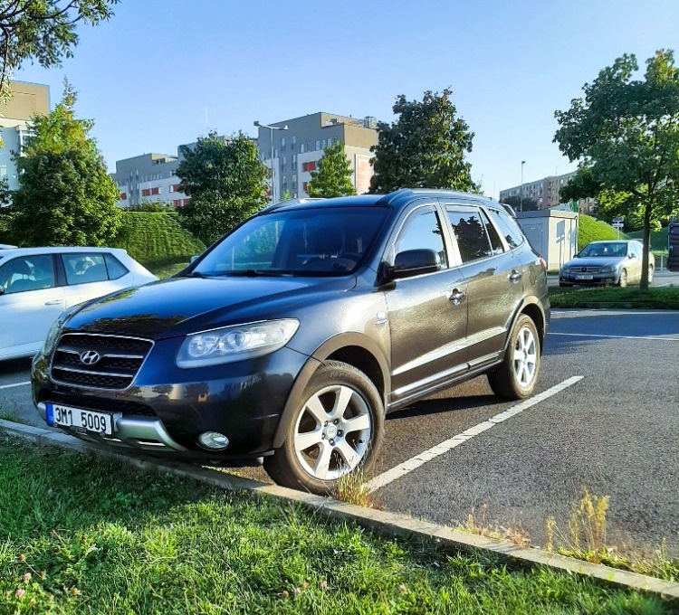Hyundai Santa FE